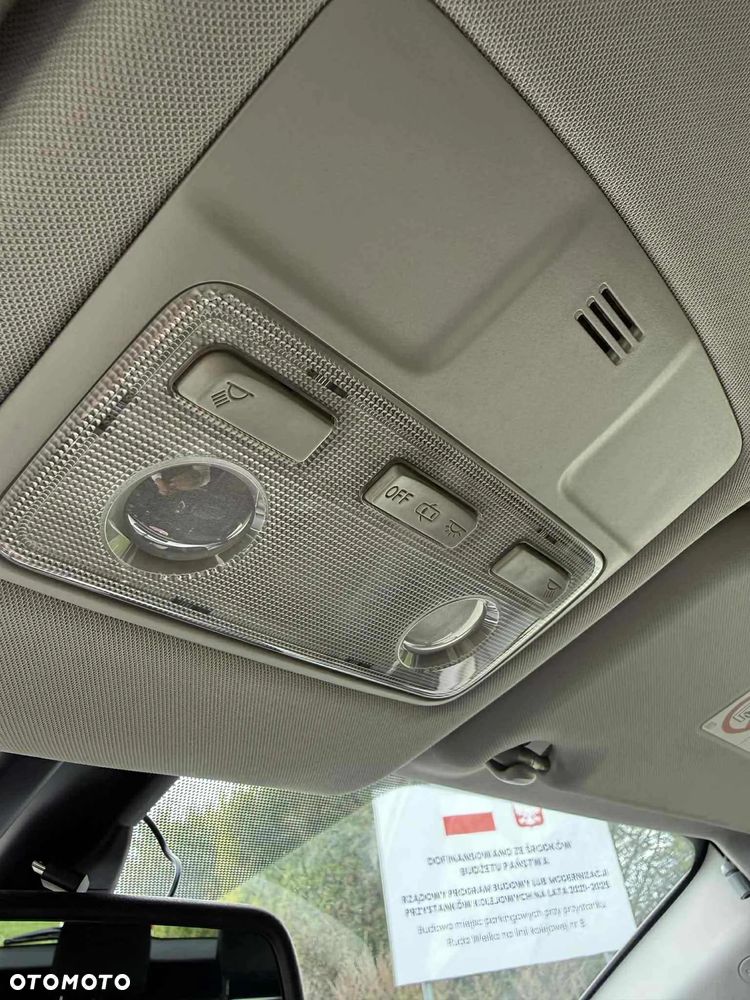 Toyota RAV4 - 22