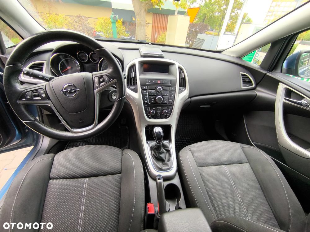 Opel Astra 1.4 T Sport - 12