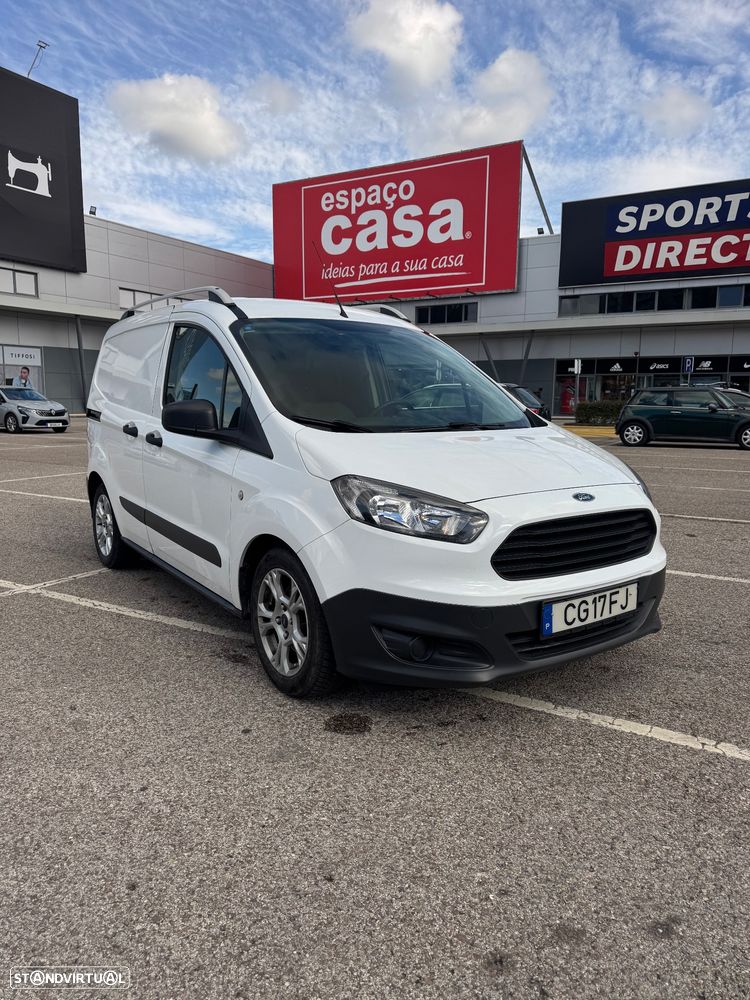 Ford Transit Courier - 2