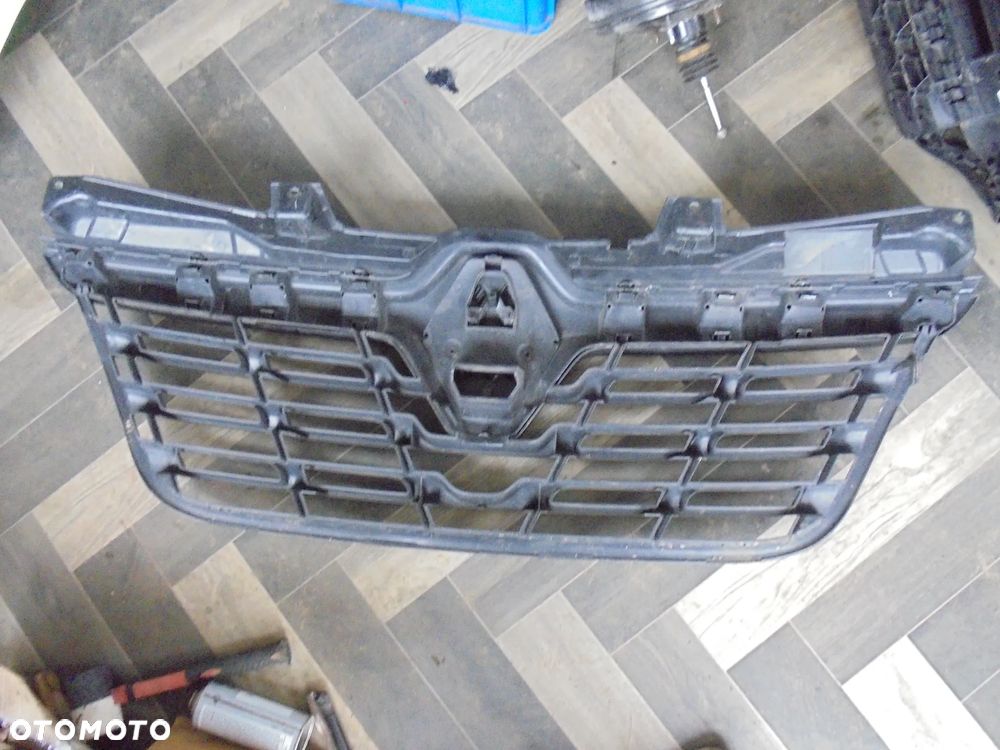 RENAULT MASTER III LIFT GRILL ATRAPA - 7