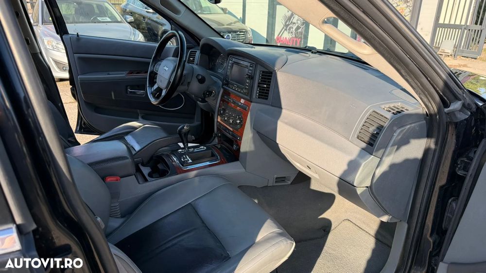 Jeep Grand Cherokee - 7