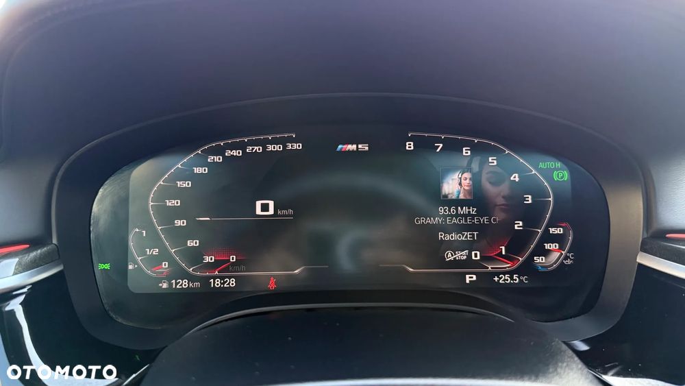 BMW Seria 5 M550i xDrive sport - 18