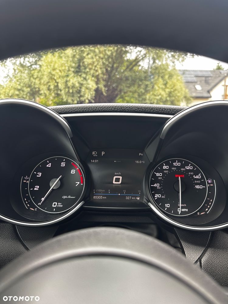 Alfa Romeo Giulia 2.0 Turbo Veloce TI Q4 - 13