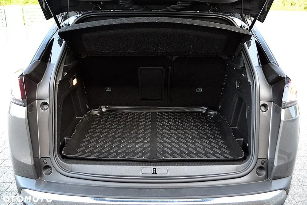 Peugeot 3008 BlueHDi 130 Stop & Start EAT8 GT Pack - 22