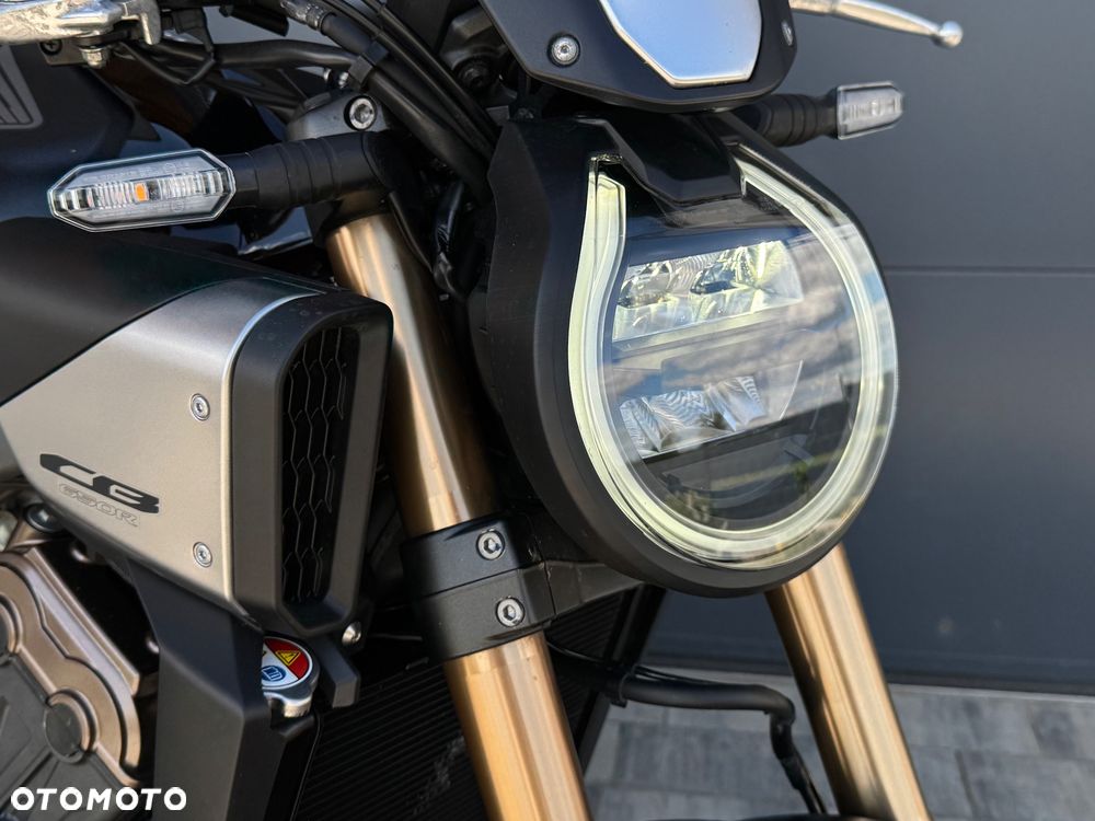 Honda CB - 7