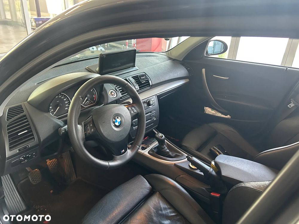 BMW Seria 1 120d DPF - 6