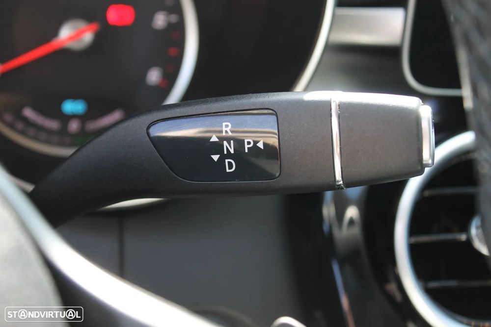 Mercedes-Benz C 300 de T 9G-TRONIC - 32