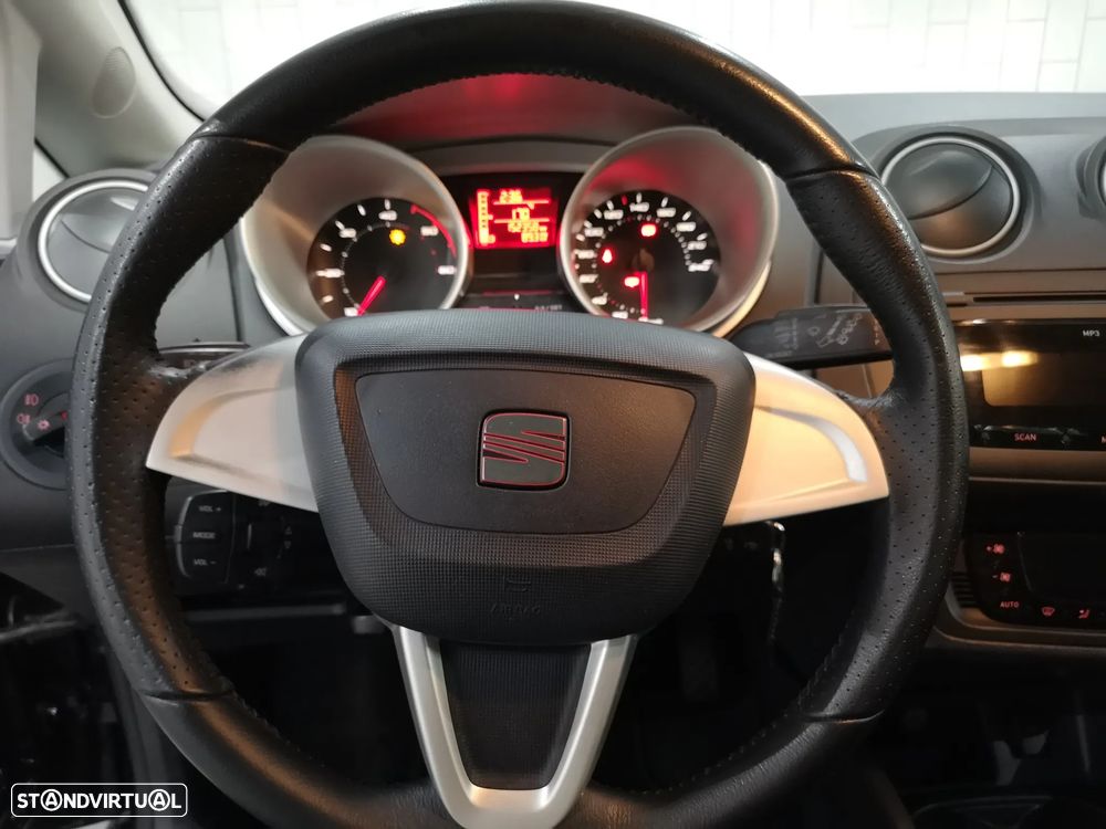 SEAT Ibiza 1.6 TDI Sport DPF - 20