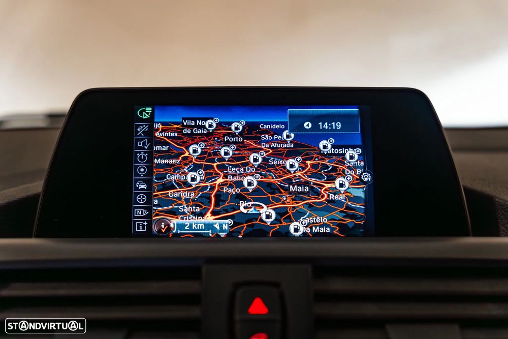 BMW 118 i Pack M - 16