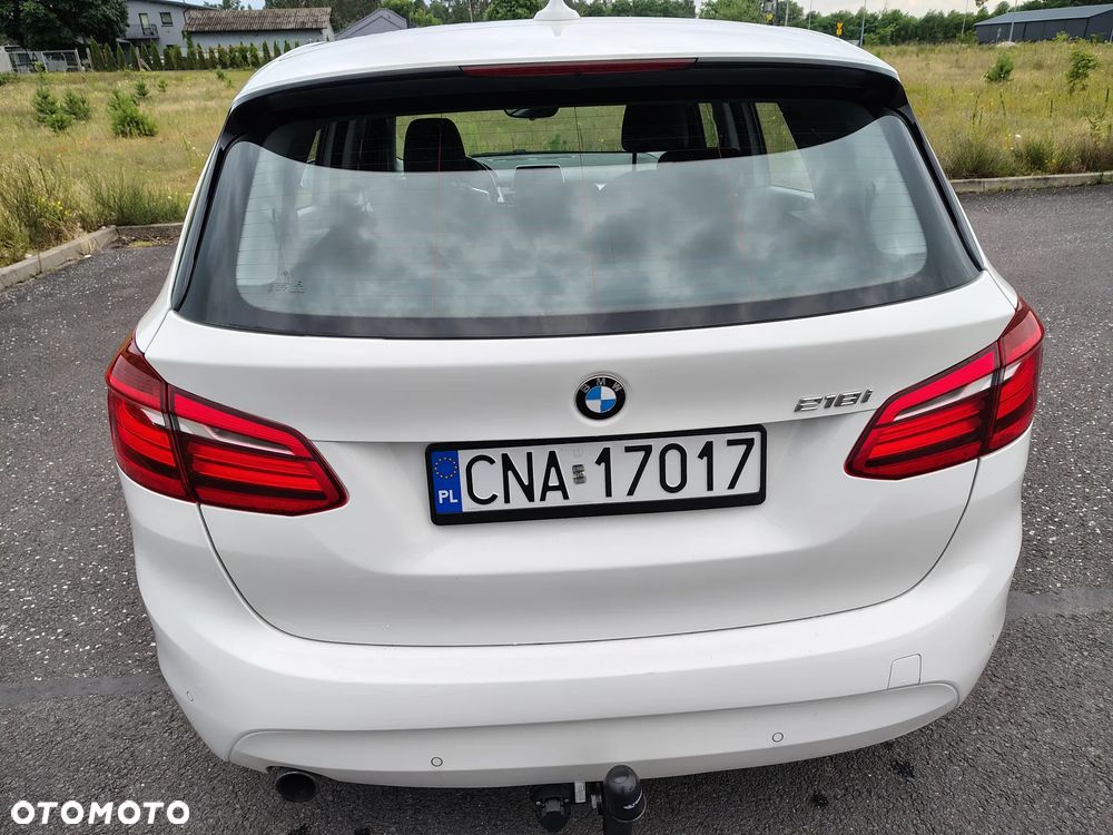 BMW Seria 2 218i - 7