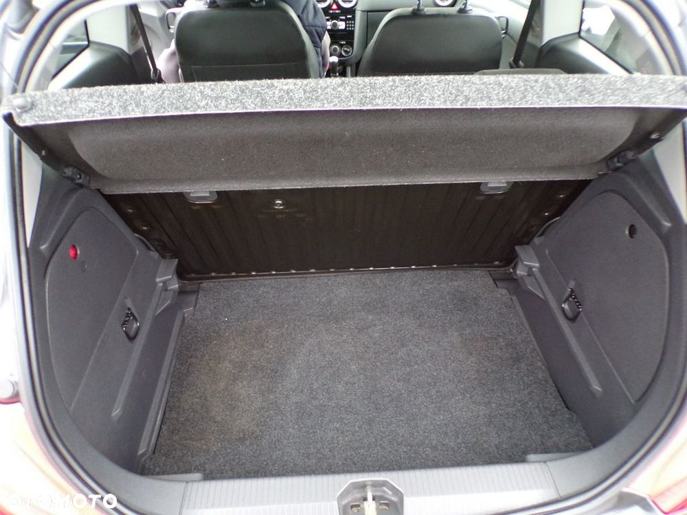 Opel Corsa - 25