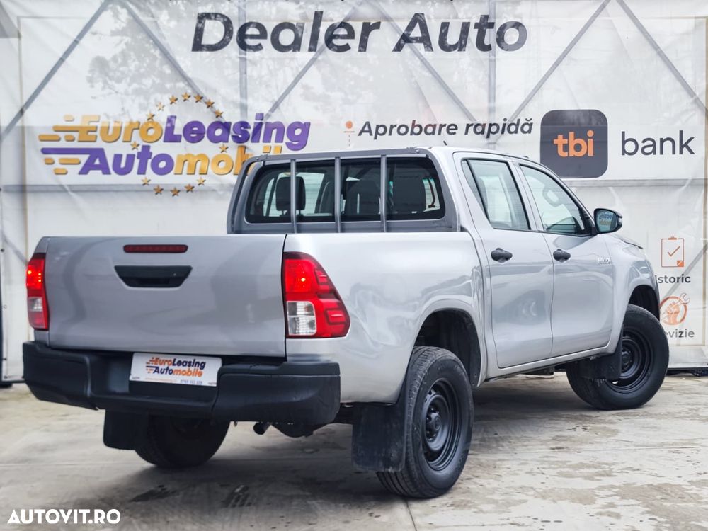 Toyota Hilux 2.4D 150CP 4x4 Double Cab 6MT Style - 6