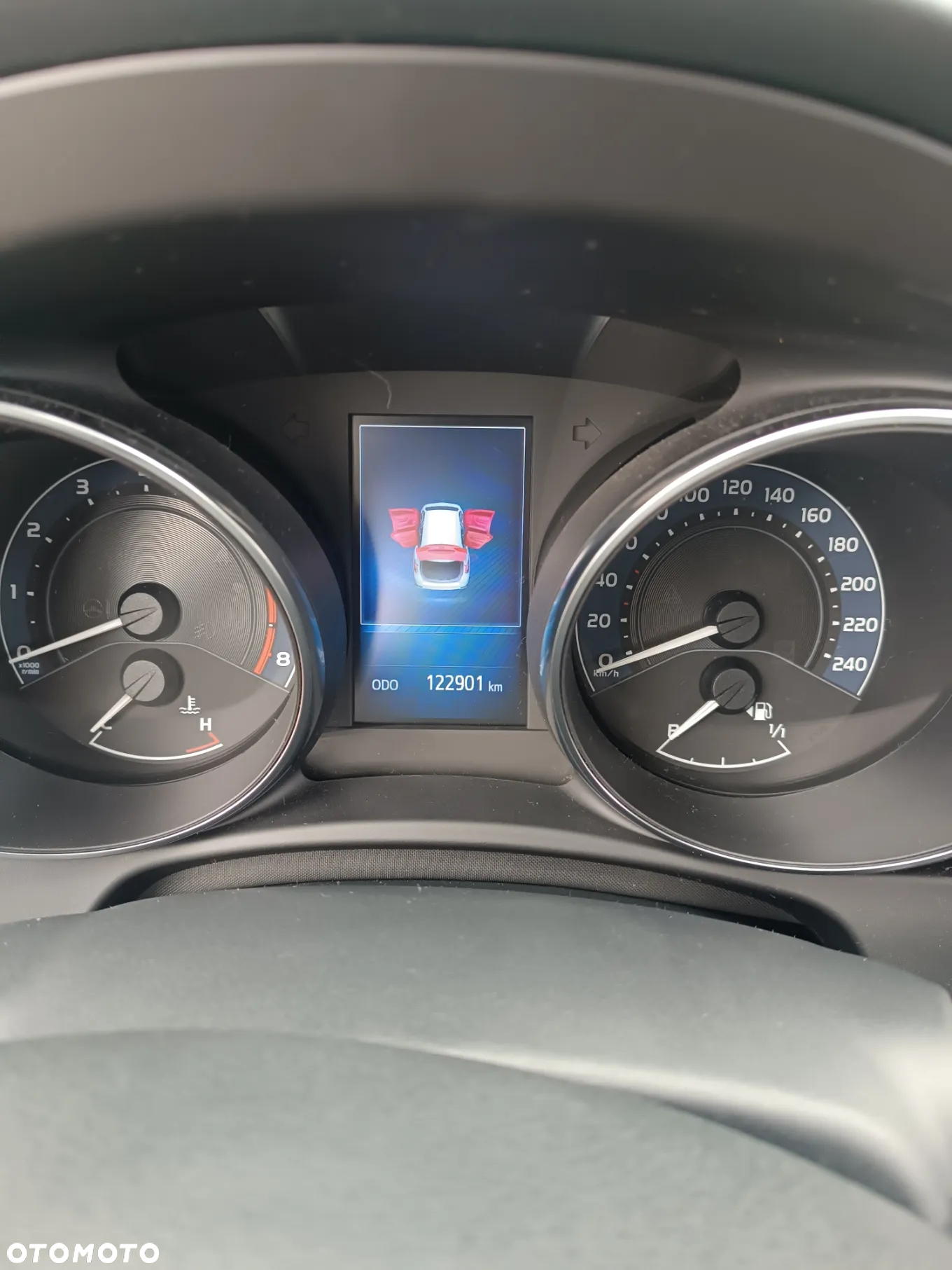 Toyota Auris - 8