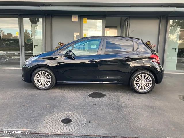 Peugeot 208 1.5 BlueHDi Signature - 6