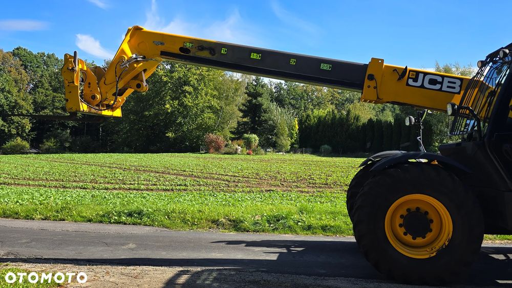 JCB 550-80 - 3