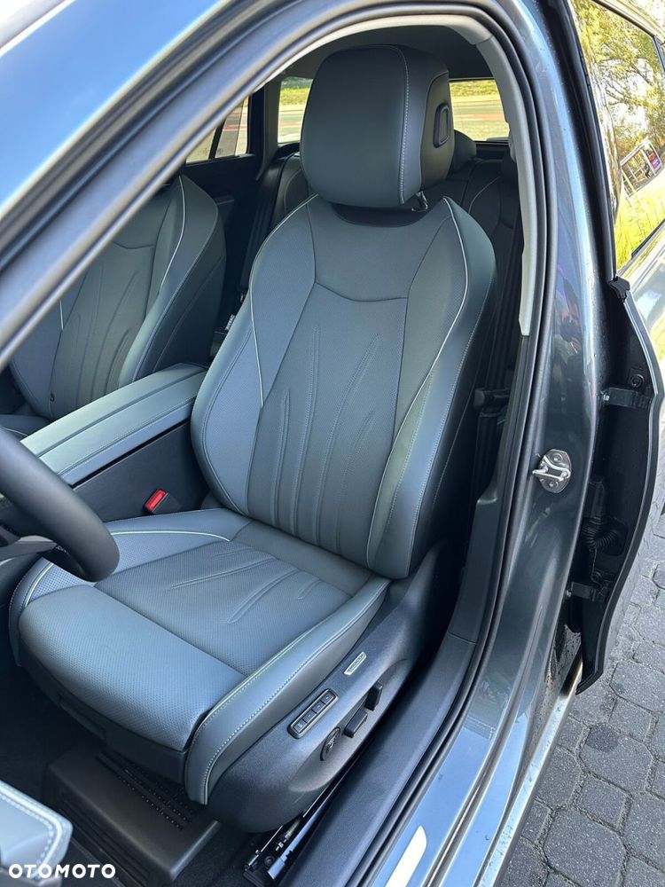 Volkswagen Passat Variant 1.5 TSI ACT mHEV Elegance DSG - 12