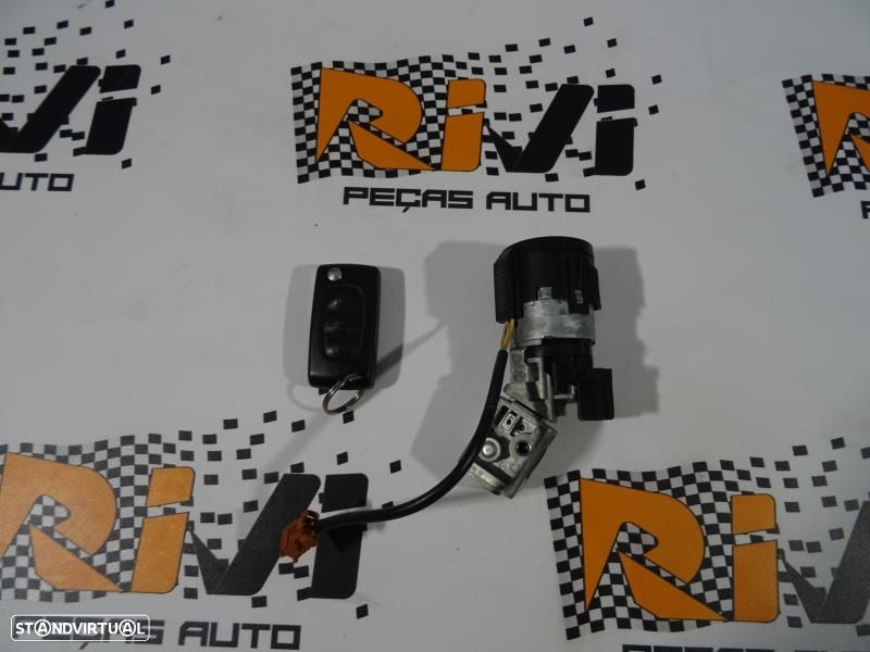 Canhão De Ignição Peugeot Rcz  Canhão De Ignição E Chave De Um Peugeot - 2