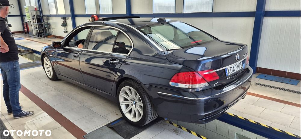 BMW Seria 7 - 4
