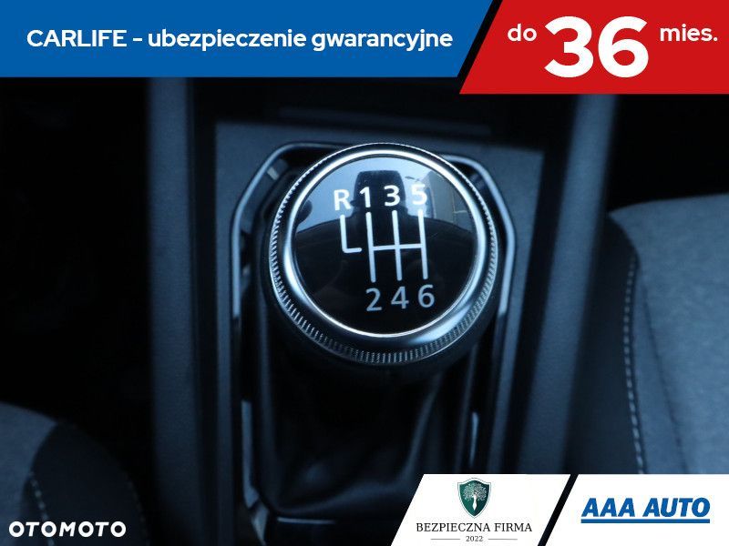 Renault Clio - 19