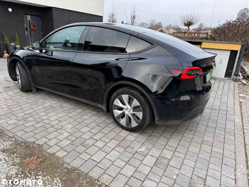 Tesla Y RWD - 2