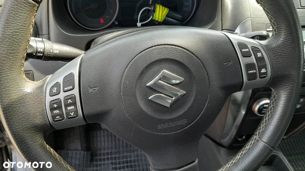 Suzuki SX4 - 9