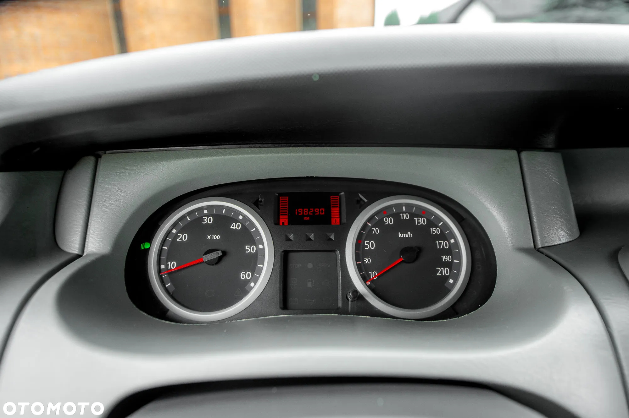 Renault Trafic L1H1 Passenger Lux - 29