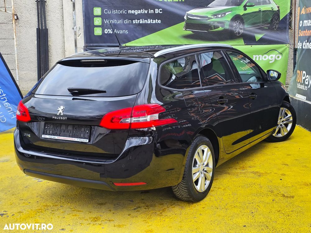 Peugeot 308 1.2 L PureTech Turbo S&S Allure - 6