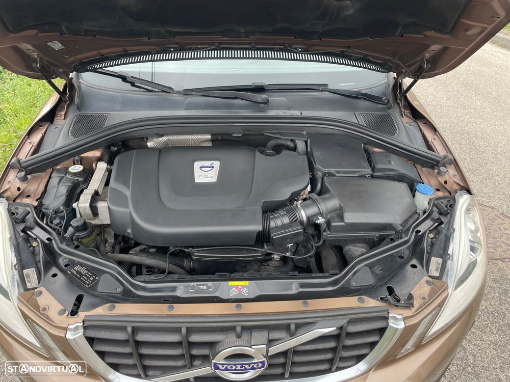 Volvo XC 60 2.4 D Drive - 7