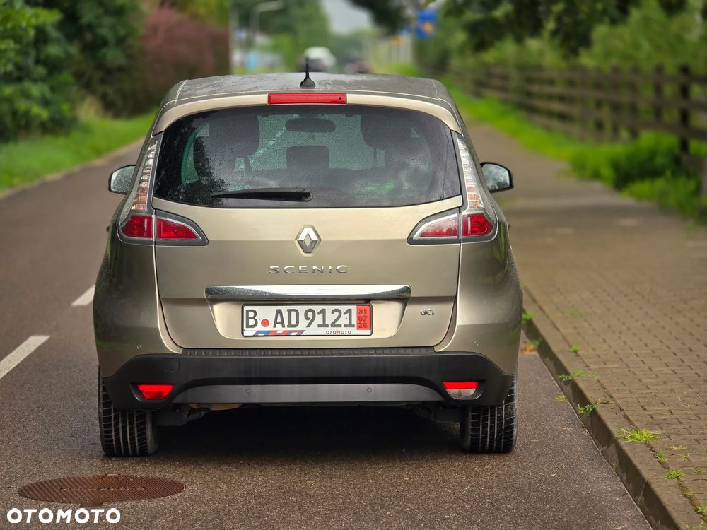 Renault Scenic Energy dCi 130 S&S Xmod Bose Edition - 16