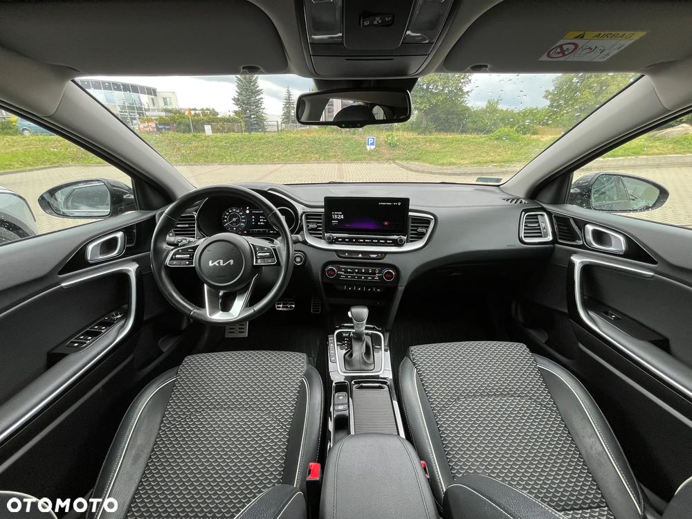 Kia Ceed 1.5 T-GDI L Business Line Plus DCT - 10