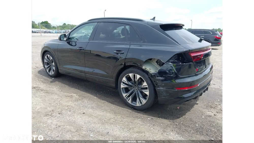 Audi Q8 55 TFSI quattro tiptronic - 7