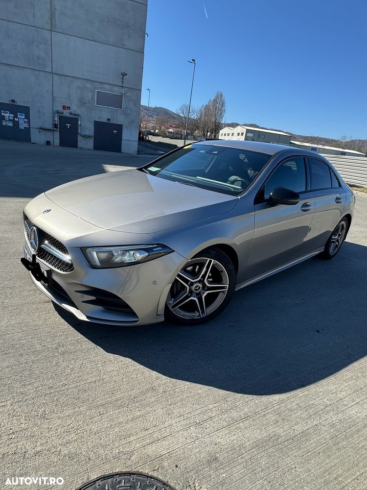 Mercedes-Benz A 180 d 7G-DCT AMG Line - 22