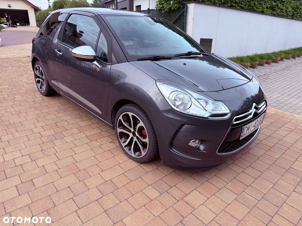 Citroën DS3 e-HDi 90 FAP SoChic - 1