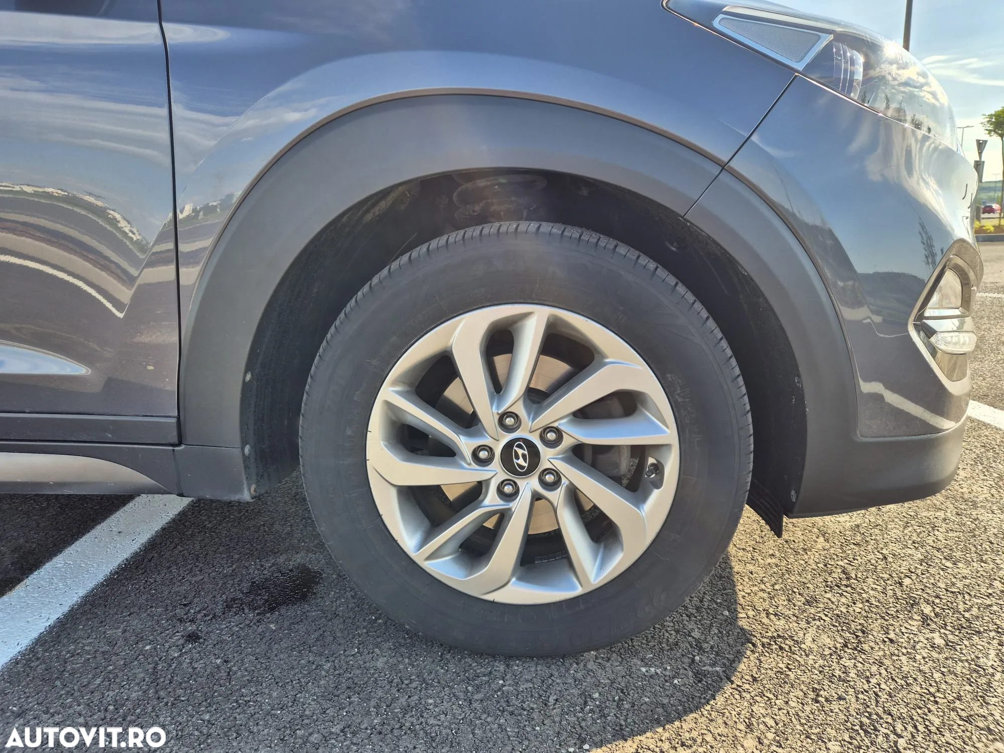 Hyundai Tucson 2.0 CRDI 4WD Automatik Advantage - 2