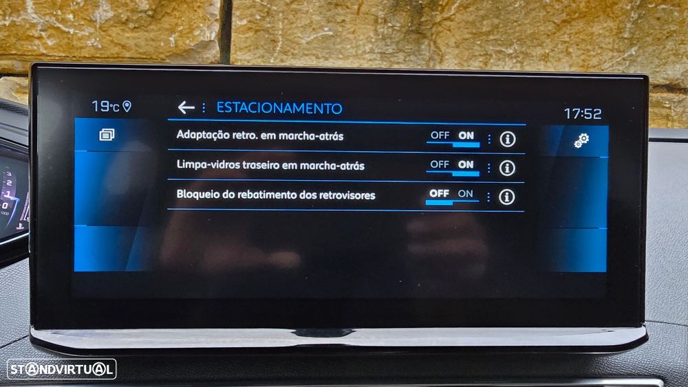 Peugeot 3008 1.5 BlueHDi Allure Pack - 32