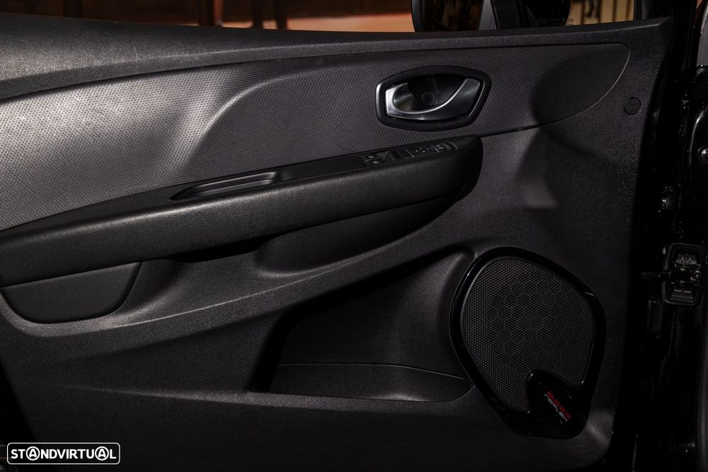 Renault Clio Sport Tourer 1.5 dCi Limited - 23