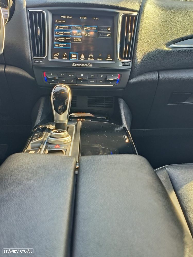 Maserati Levante 3.0 V6 - 18