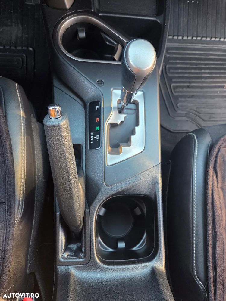 Toyota RAV4 - 24