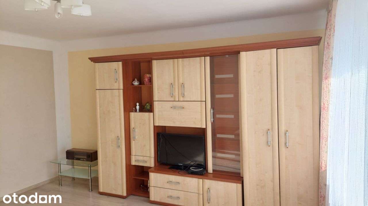 Mieszkanie z dużym balkonem 47,4m2 do remontu