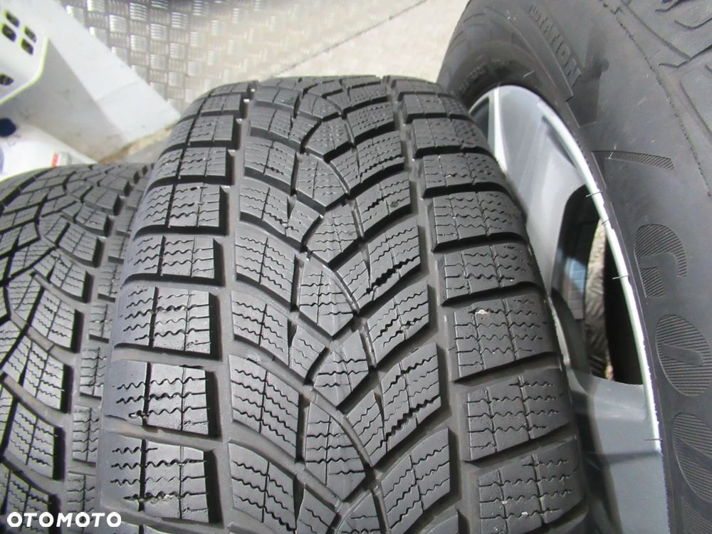 Koła Toyota C-HR 6,5Jx17 et45 5x114,3 CZUJNIKI zima 7,5mm - 14