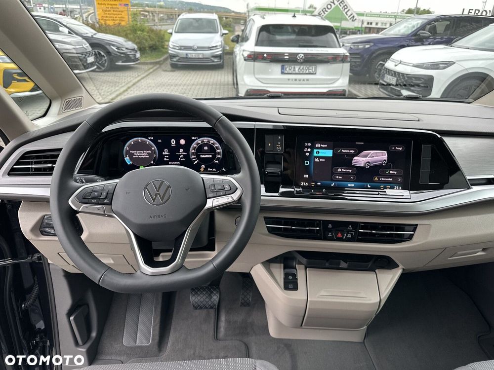 Volkswagen Multivan - 14