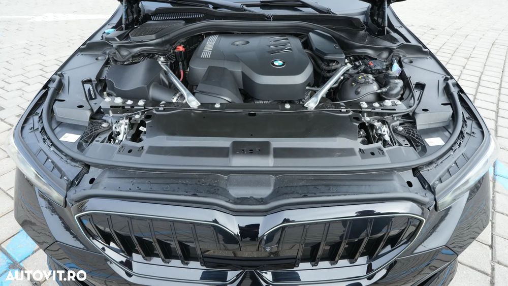 BMW Seria 5 520i AT MHEV - 15