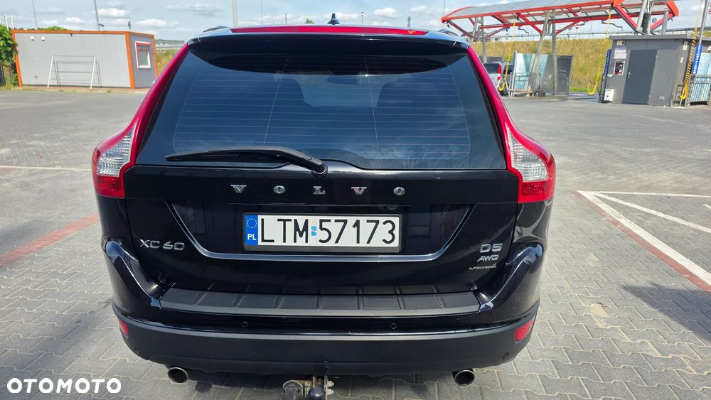 Volvo XC 60 - 4