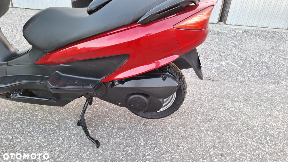 Suzuki Burgman - 7