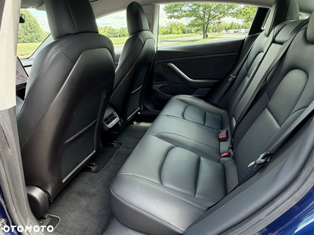 Tesla Model 3 Standard Range Plus - 13