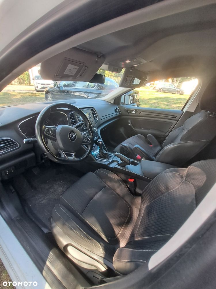 Renault Megane - 7