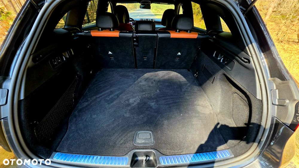 Mercedes-Benz GLC - 17