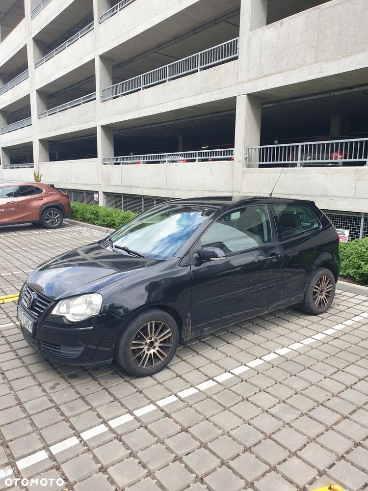 Volkswagen Polo 1.9 TDI Basis - 2