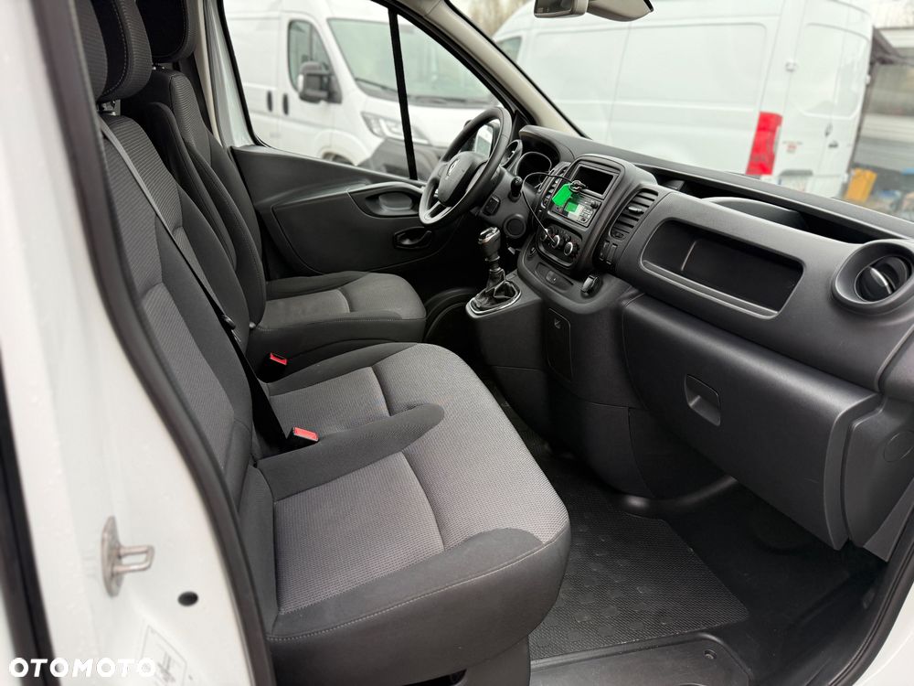 Renault TRAFIC L1H1/Led/Klima/Kamera/silnik 2.0 120KM/import Niemcy/bezwypadkowy - 11