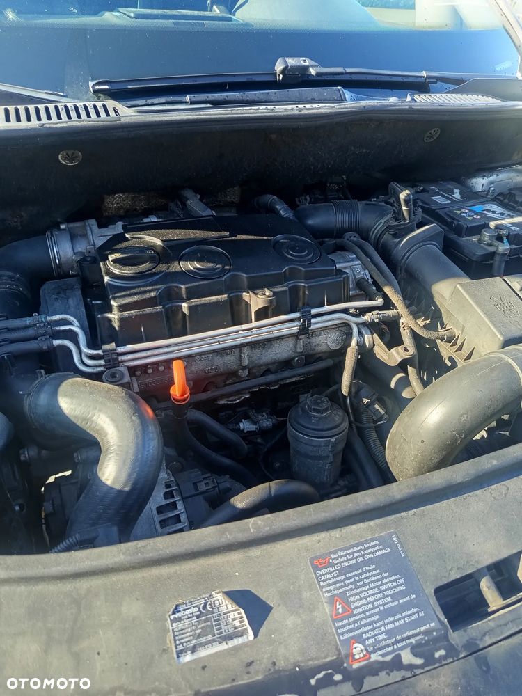 Volkswagen Touran 1.9 TDI Trendline - 6